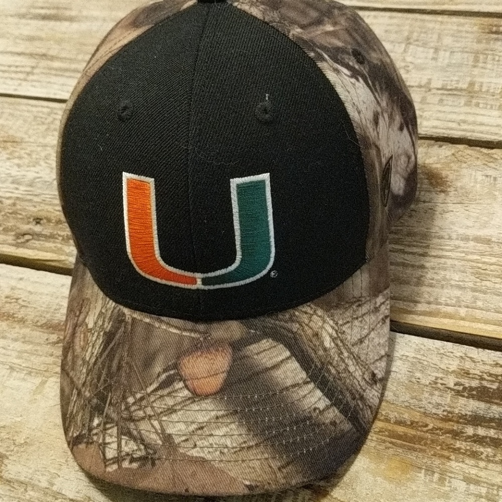 Miami hurricanes independence bowl camo and black
