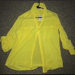 Express yellow button up