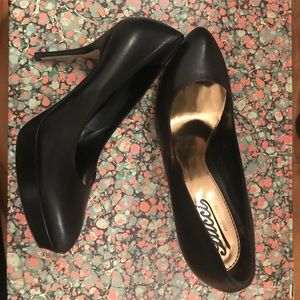 Gucci Leather Pump