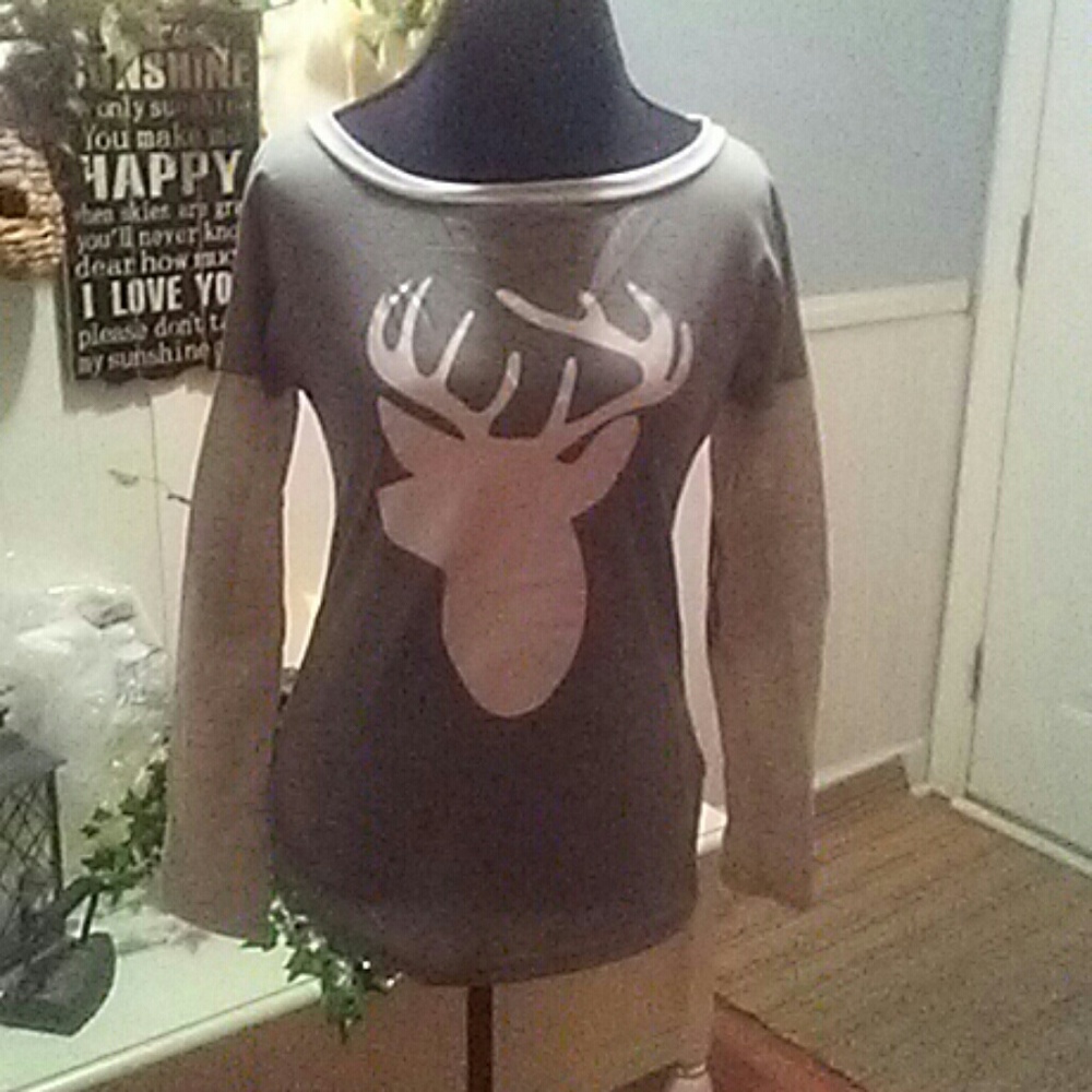 Set shirt with deer and matching leggings set