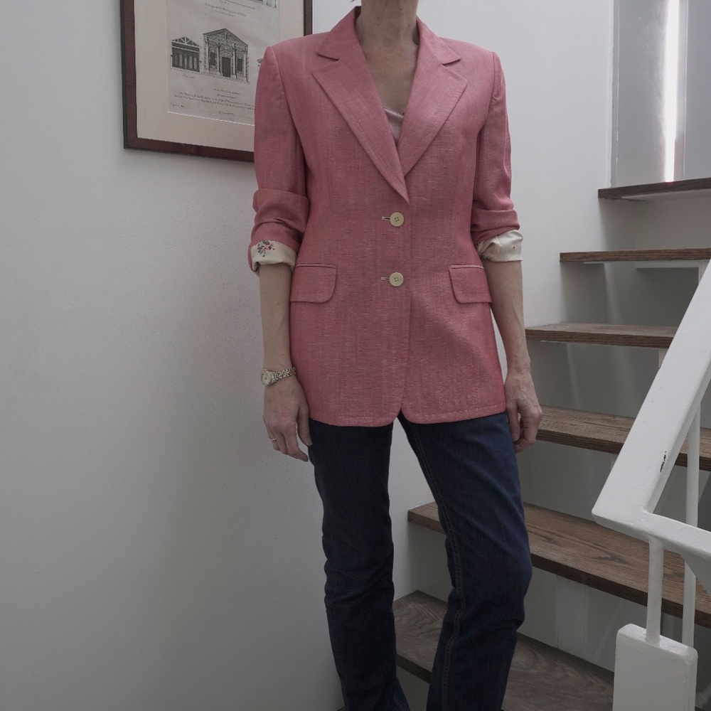 Acquscutum London dusty pink blazer, flower lining