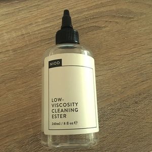 LOW- VISCOSITY CLEANING ESTER  240ml