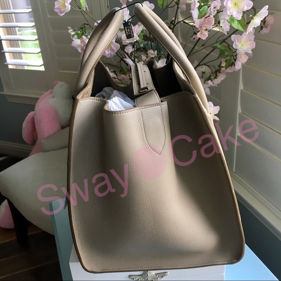 NWT CÉLINE PHANTOM Bag - Picture 7 of 8