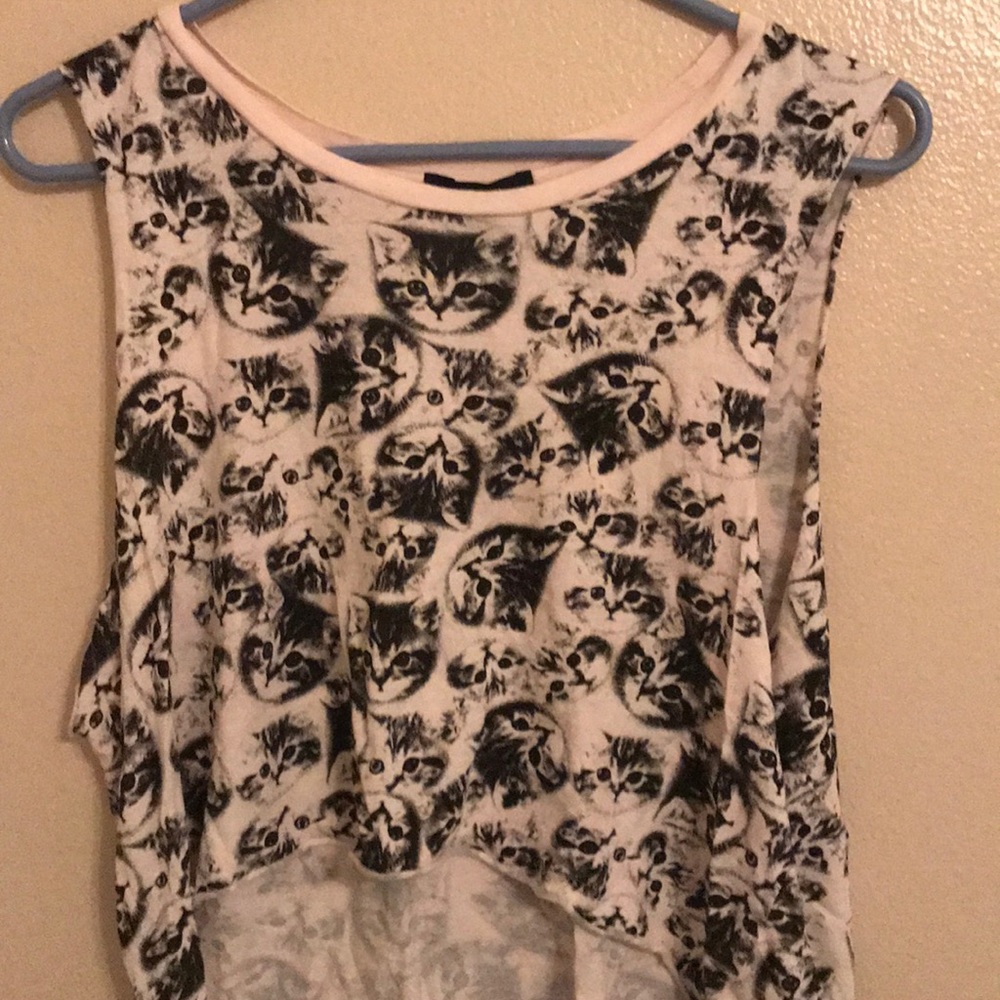Kitten face crop tank top