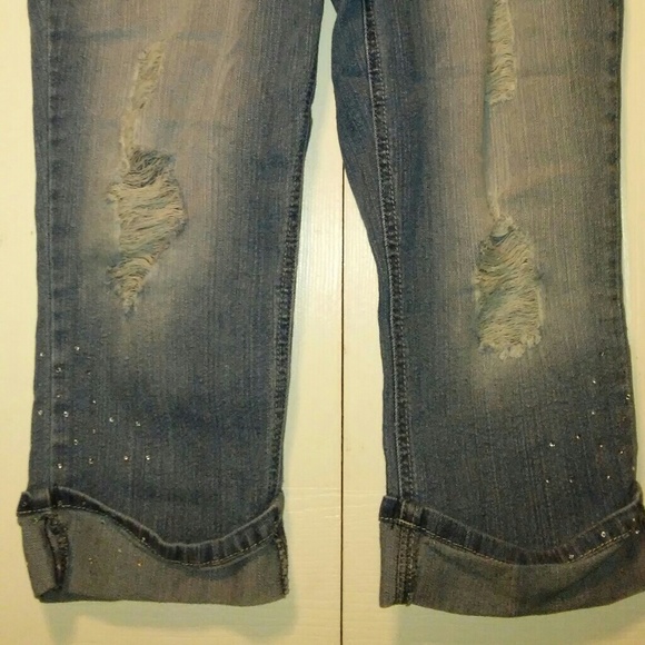 Capris - Picture 2 of 2