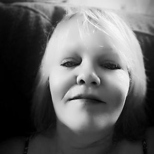 Meet your Posher, Faye