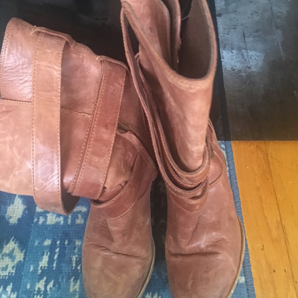 Italian booties - Picture 3 of 5