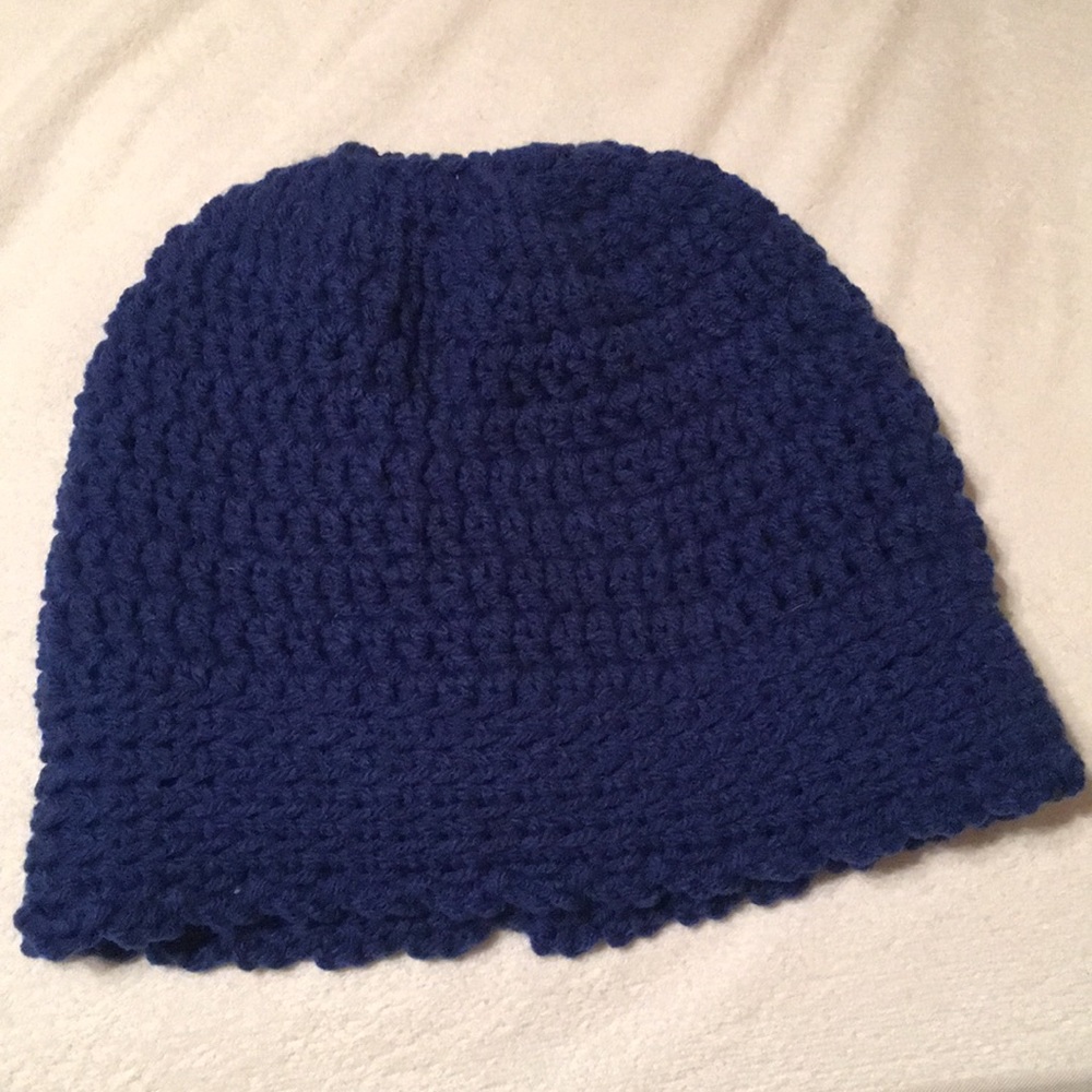 Beanie with Bun-Hole