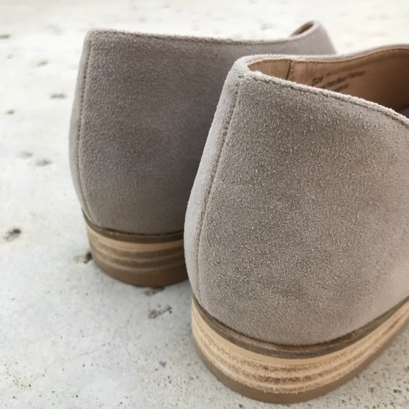 Carter Taupe Cut Our Booties - Picture 3 of 3