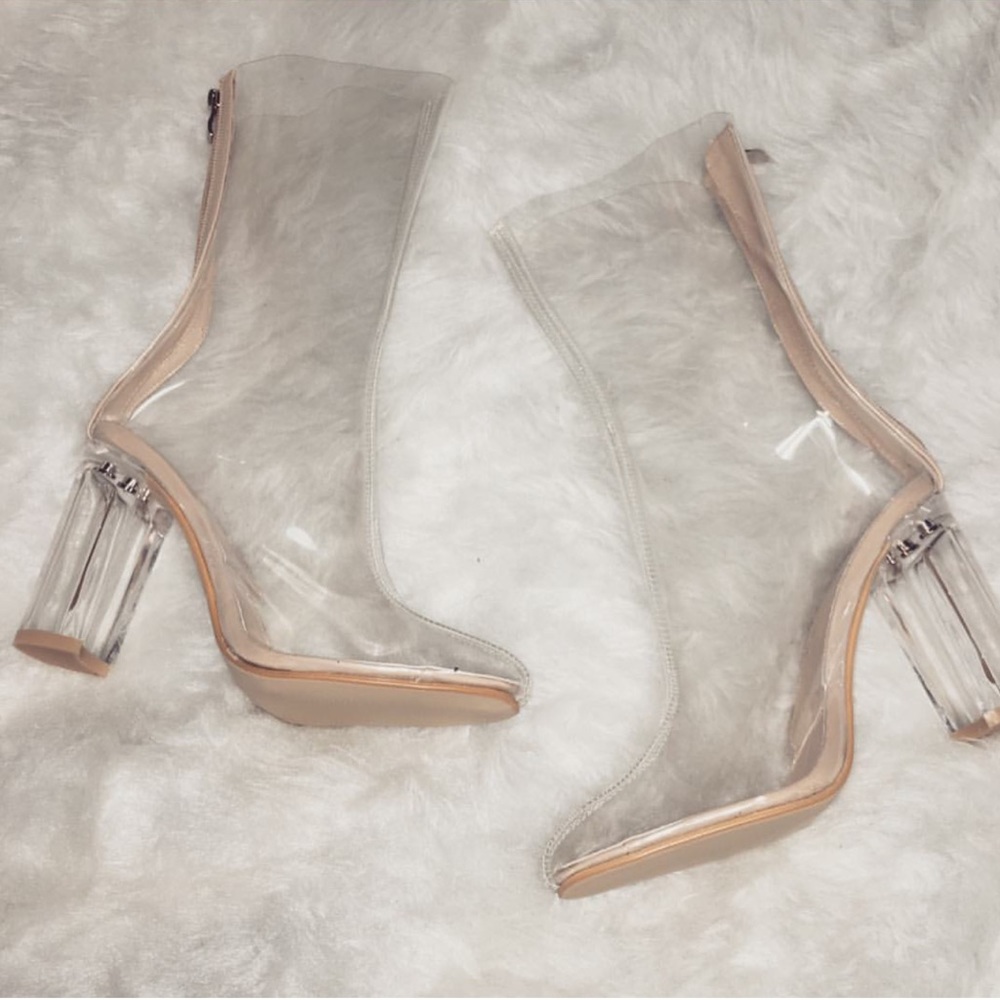Loud & Clear Perspex Boots - Picture 5 of 5