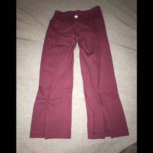 Lululemon Cropped Yogas