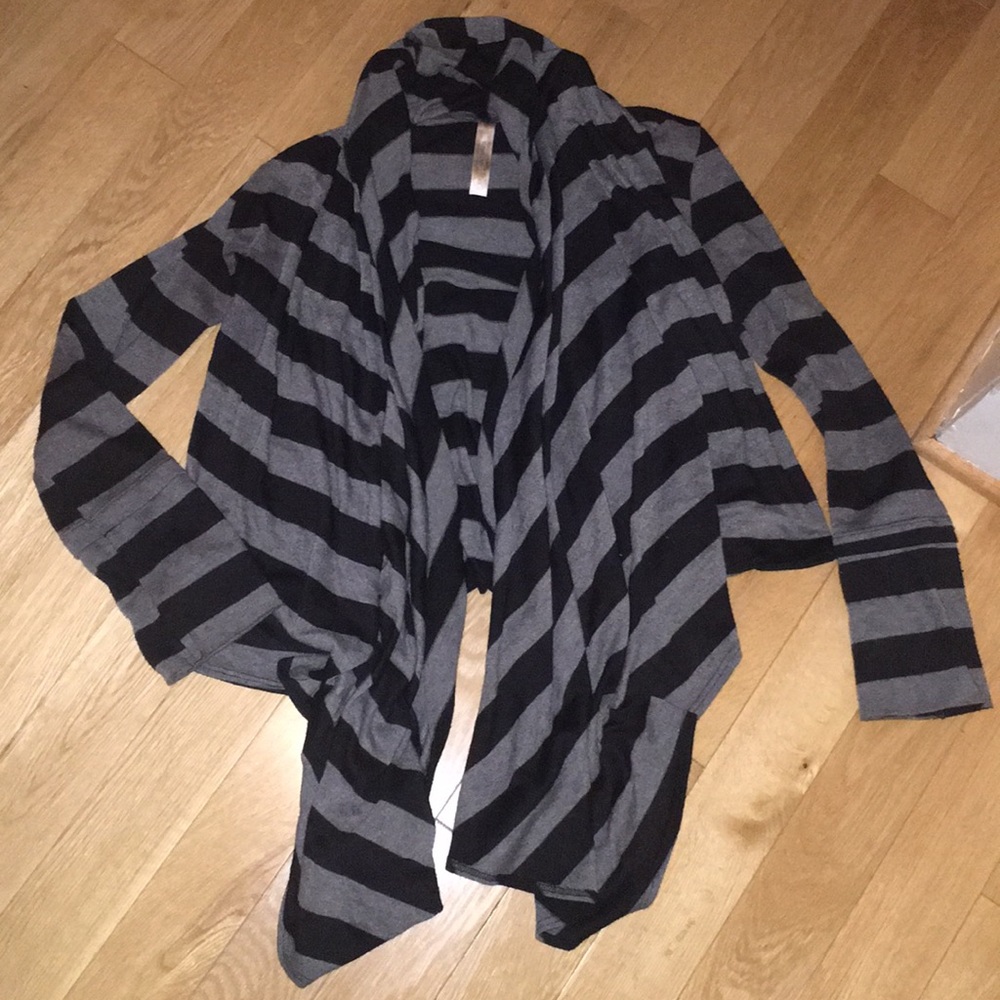 Striped Black and gray wrap sweater!