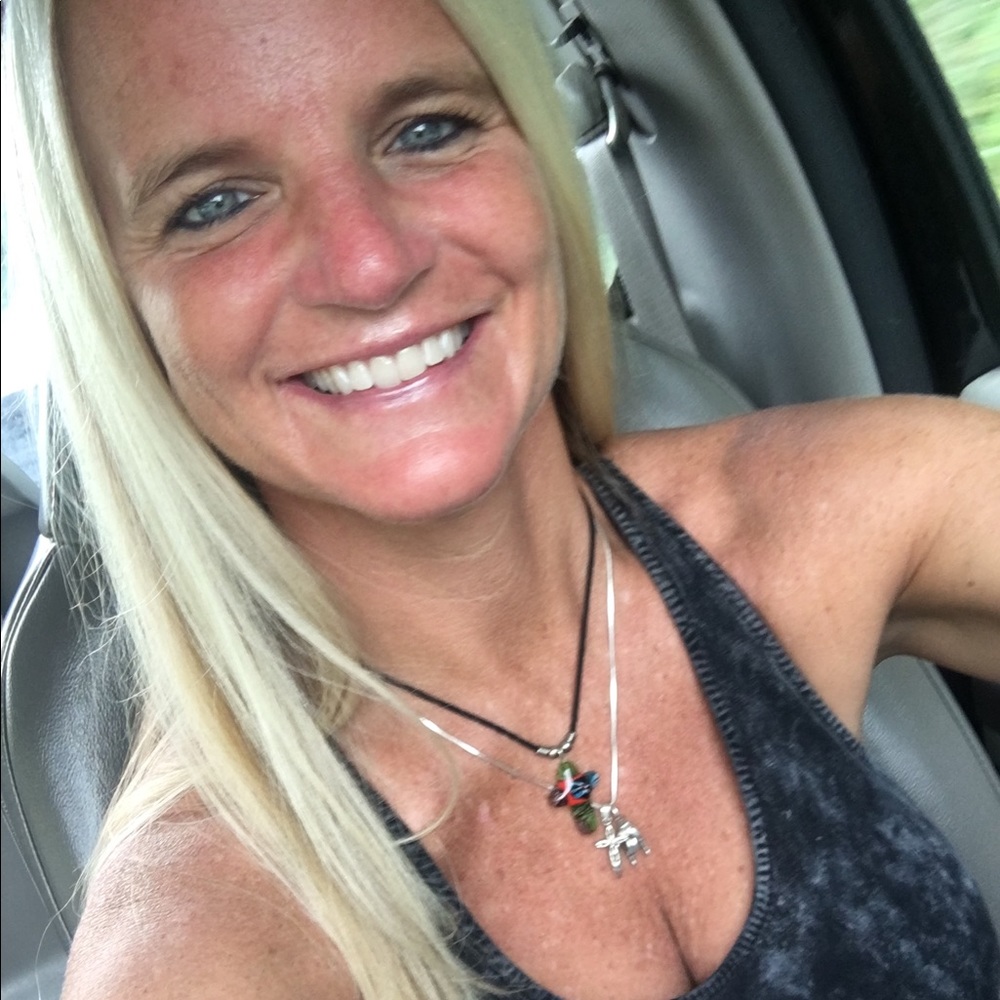 Meet your Posher, Chelsey