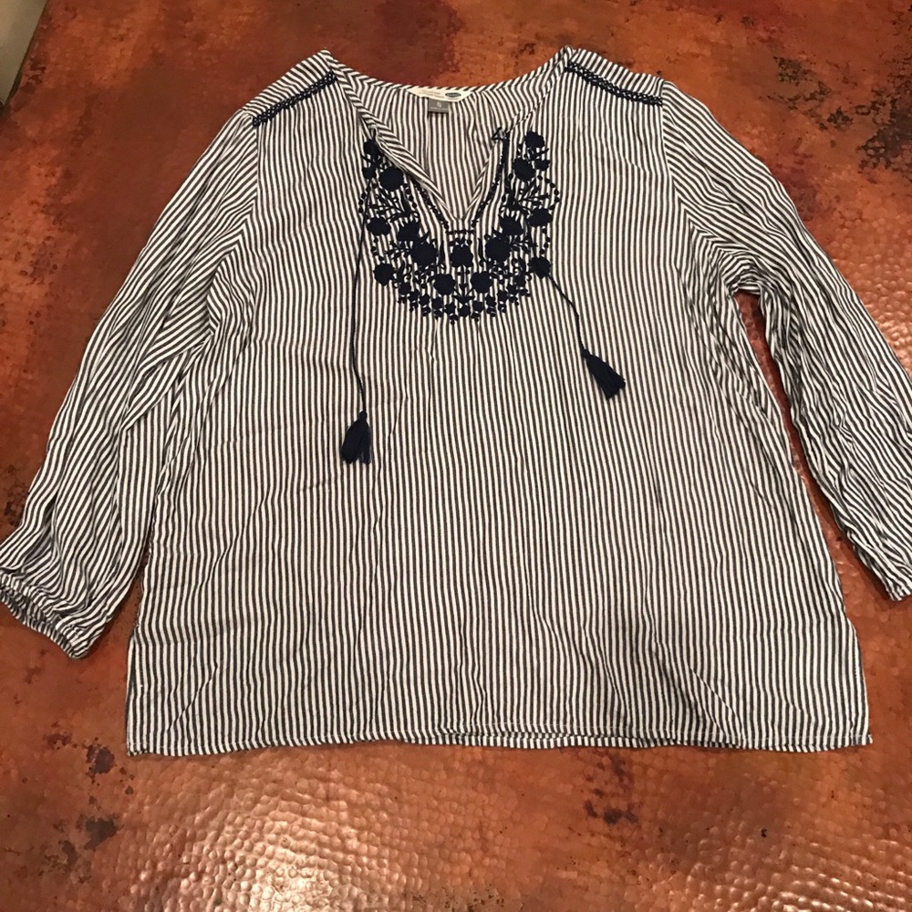 Old navy blouse