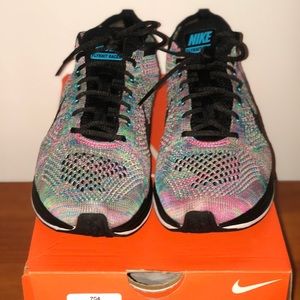Flyknit Racer “Multi” Size 6.5y/8 Wmns