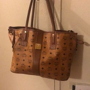 AUTHENTIC MCM BAG WITH THE DUSTER BAG