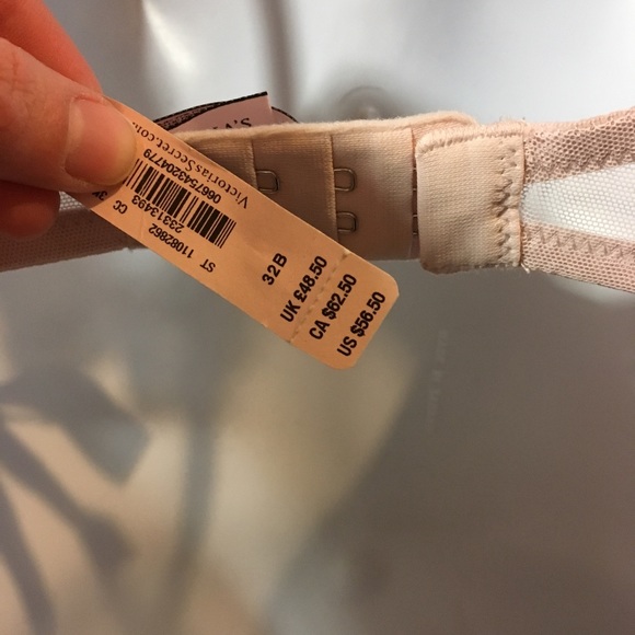 NWT Victoria Secret Light Pink and Silver Bra 32B - Picture 5 of 5