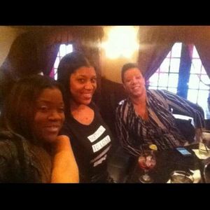 Meet your Posher, Joyce