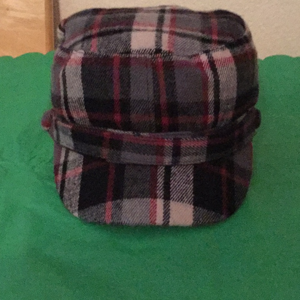 CUTE HAT