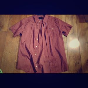 Casual short sleeve shirt