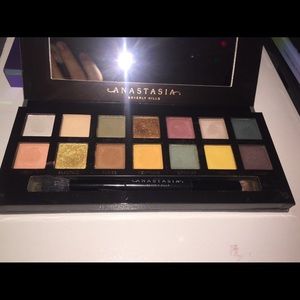 ABH SUBCULTURE PALETTE