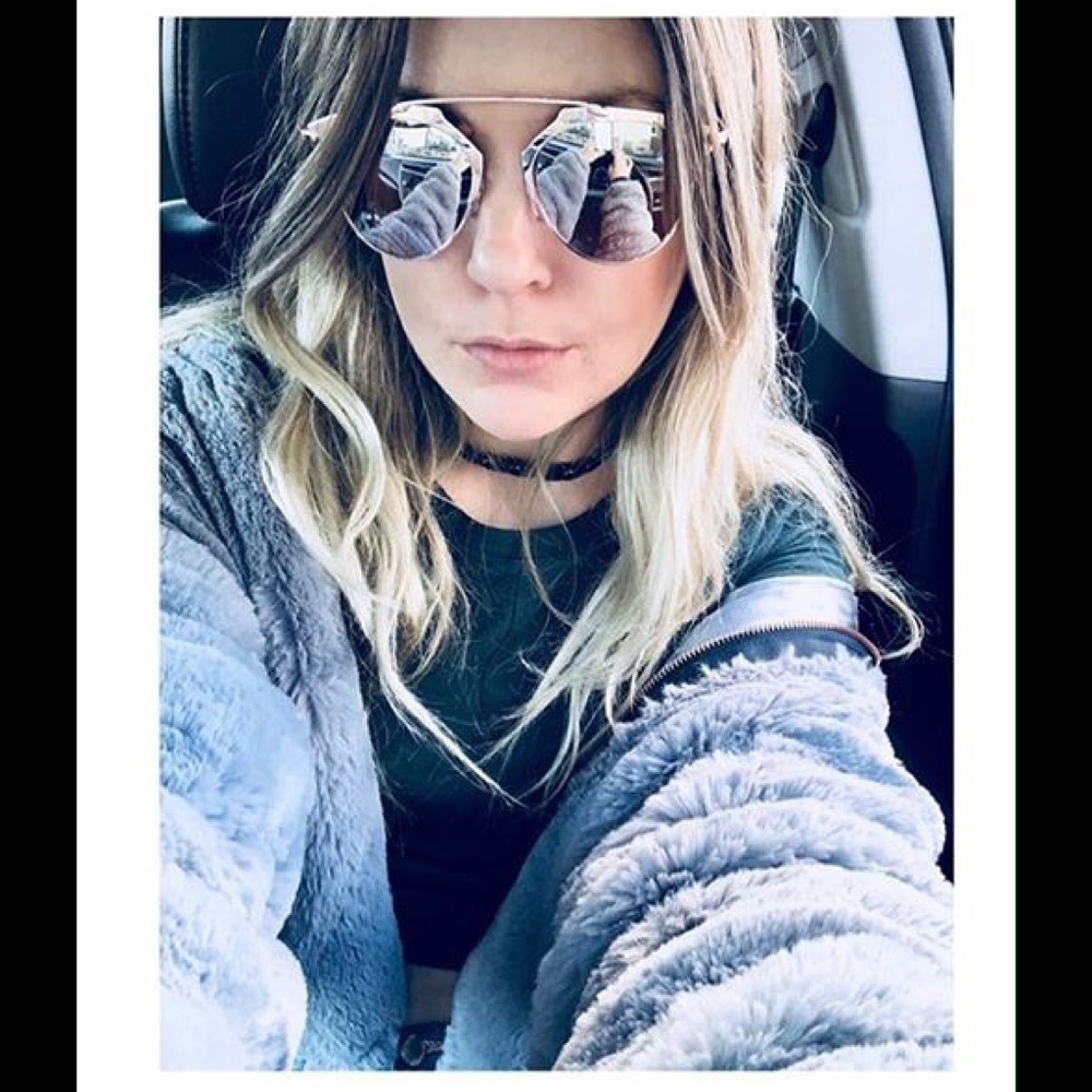 Meet your Posher, Lisa