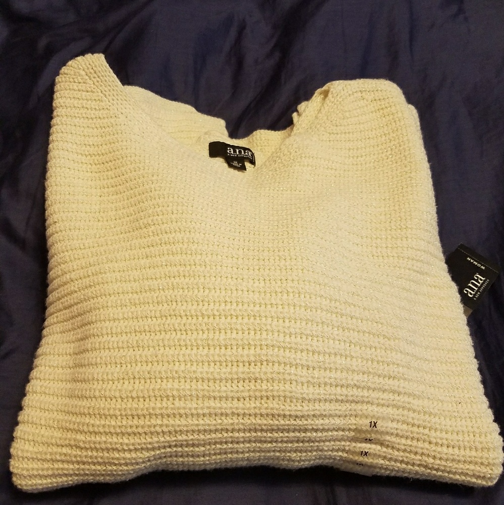 Cream Knit Sweather