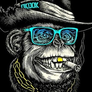 Meet your Posher, Chuck