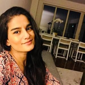 Meet your Posher, Luisa