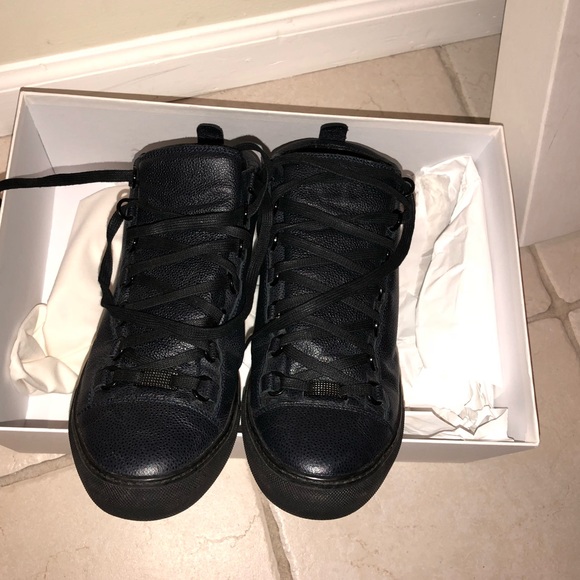 Navy stringray Balanciega - Picture 1 of 7