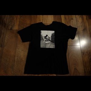 Uniqlo short sleved t shirt