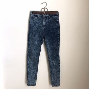 High Waisted Acid Wash Jeggings