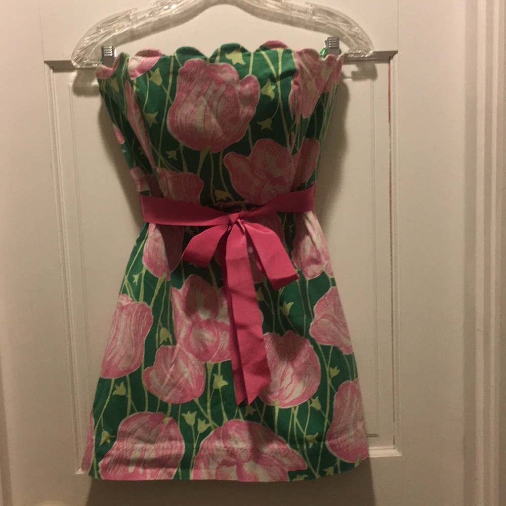 Lilly Pulitzer dress.. Size 6. Pink & Green.