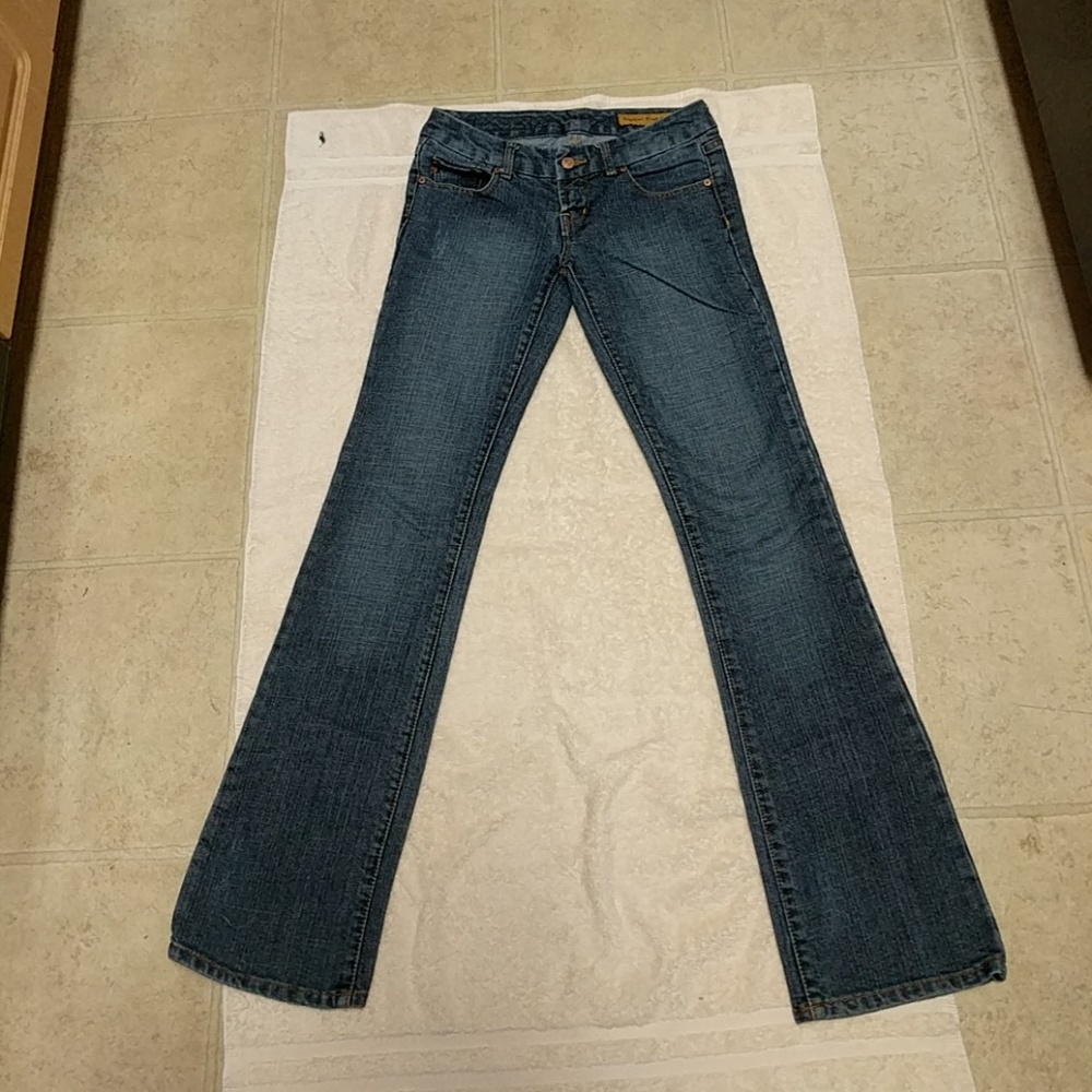 Seven7 Jeans
