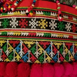 Meet your Posher, Chio