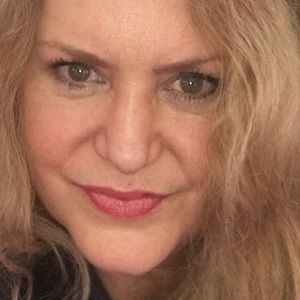 Meet your Posher, Lauri