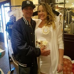 Meet your Posher, Devan