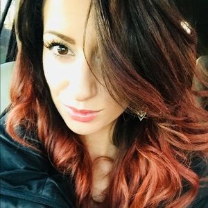 Meet your Posher, Kelly