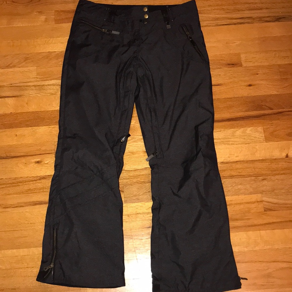 Obermeyer ladies fake dark denim snow pants