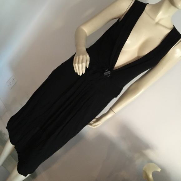 St. John couture sleeveless dress plunge neckline - Picture 3 of 7