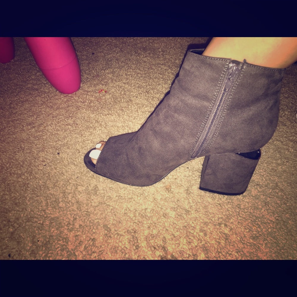 Qupid open toe Booties