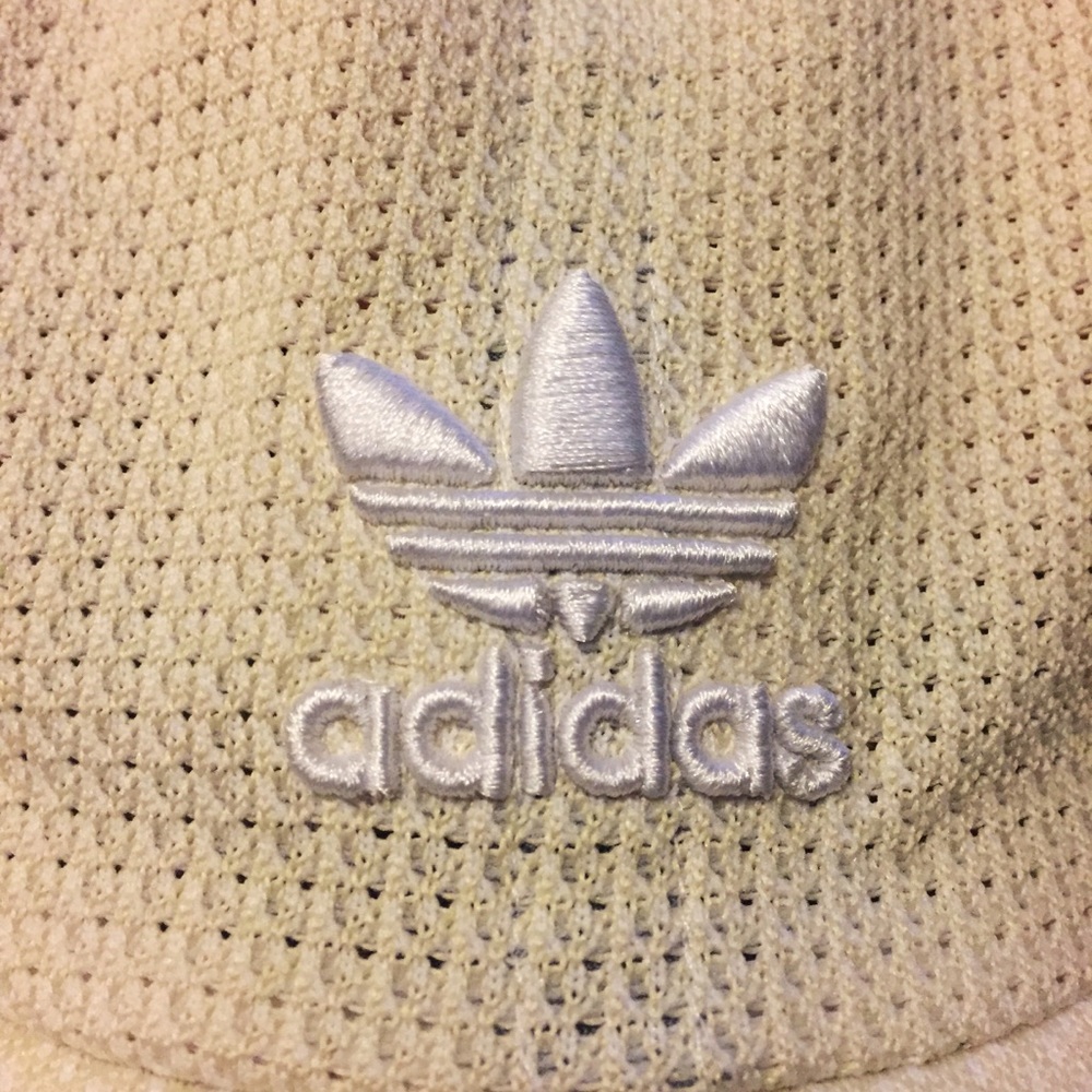 Trefoil adidas hat - Picture 2 of 4