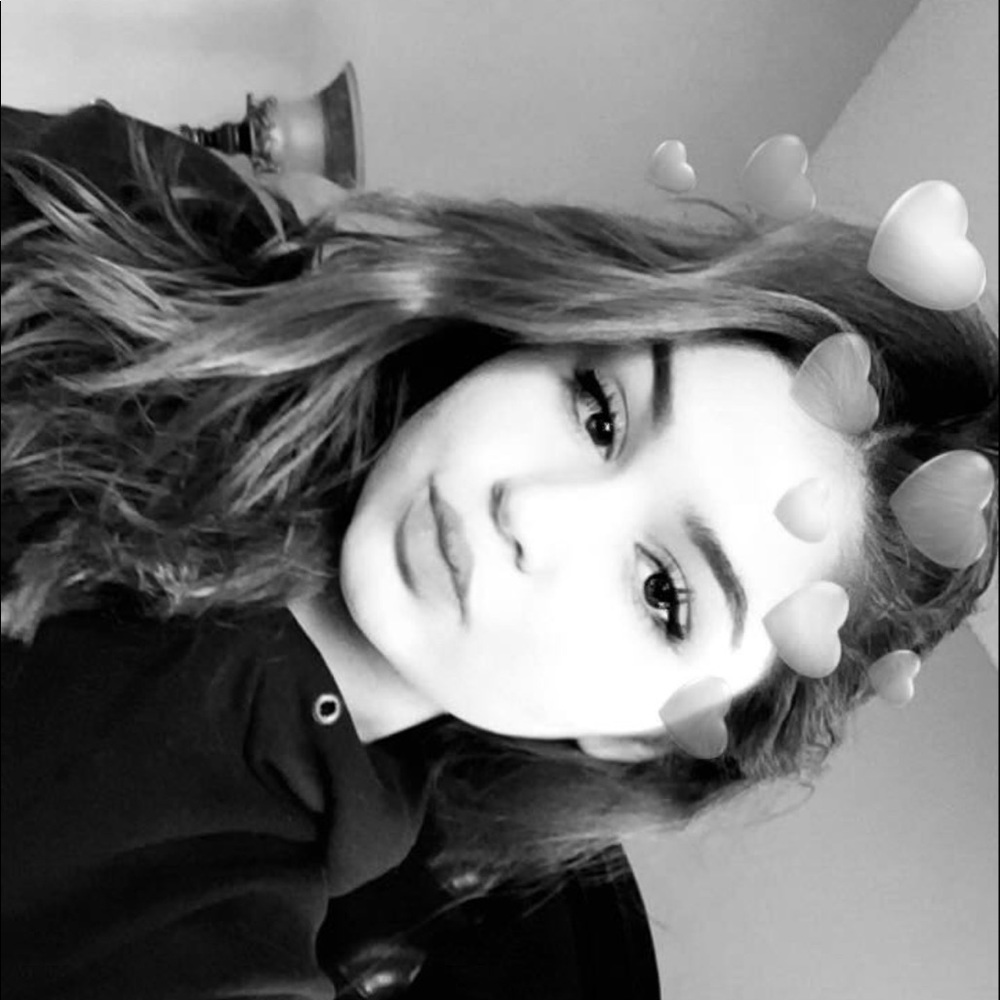 Meet your Posher, Hananh