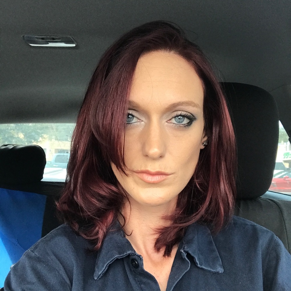 Meet your Posher, Briana