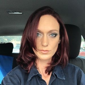 Meet your Posher, Briana