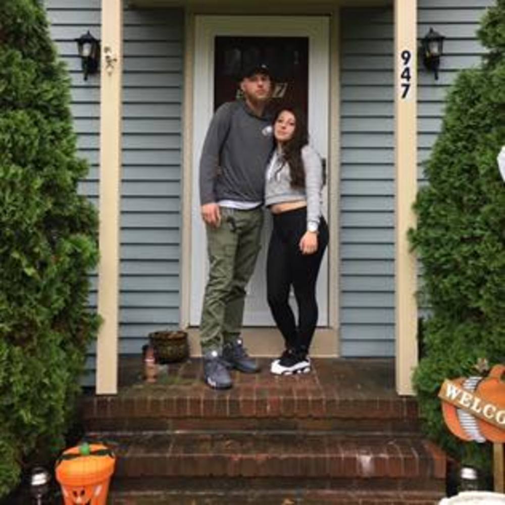 Meet your Posher, Brooke