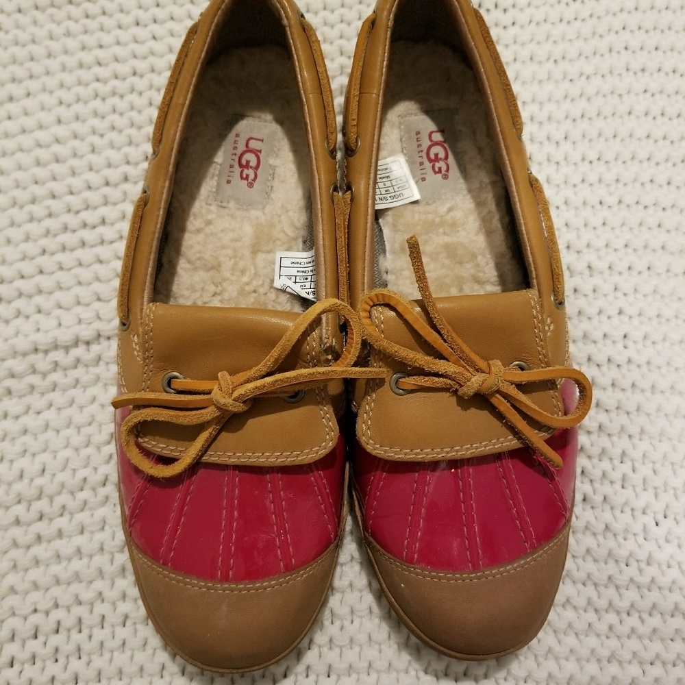 LAST CHANCE UGG rain shoes size 9.5