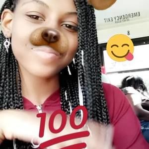 Meet your Posher, Merissa