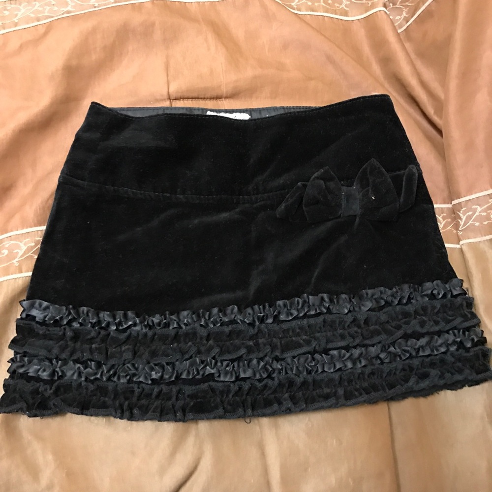 Guess skirt size 6