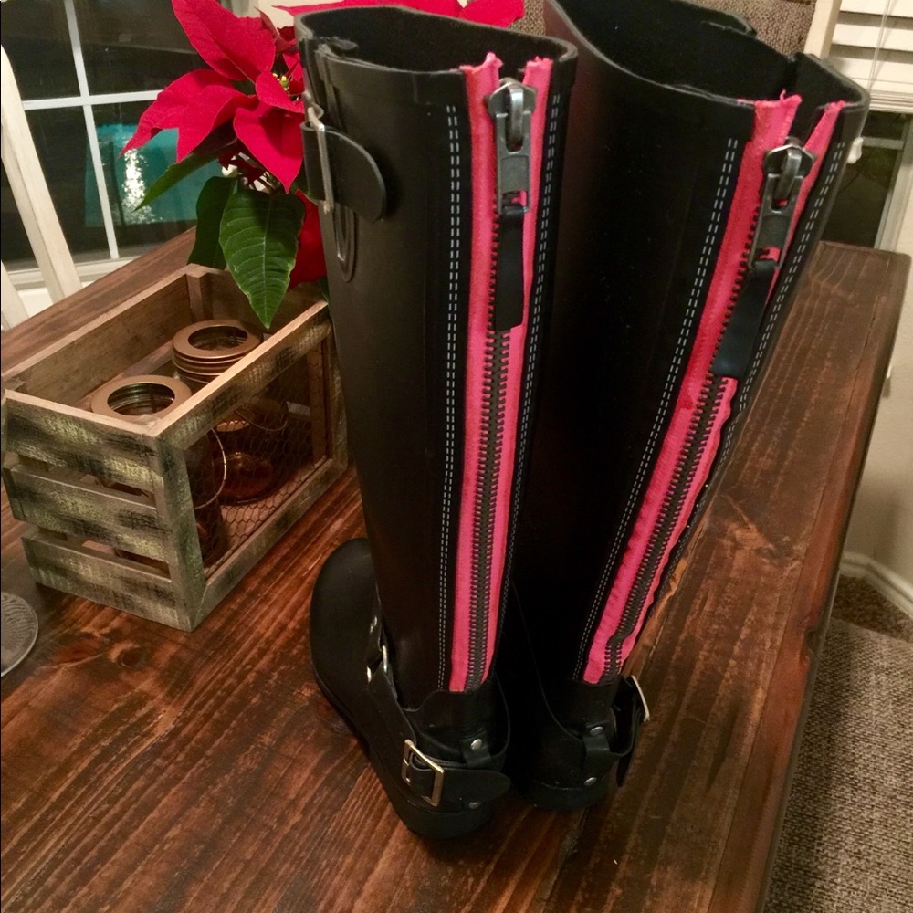 Steve Madden Rain Boots